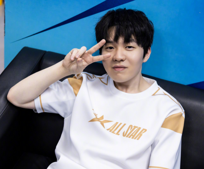 并在关键球 并在关键球